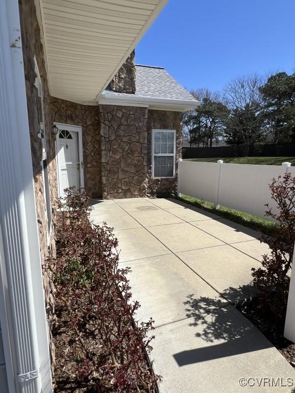 2566 Wanstead Ct, Richmond, VA 23238 - view of patio with fence