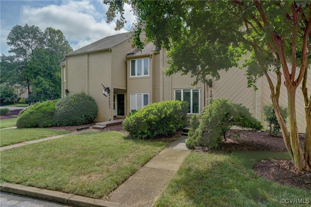12255 Shore View Dr, Henrico, VA 23233 - multi unit property with a front yard