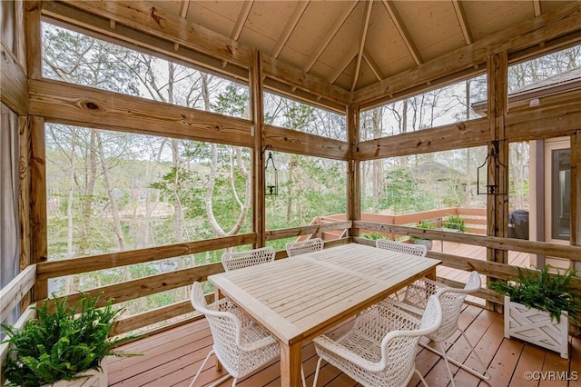 941 Wilton Coves Dr, Hartfield, VA 23071 - sunroom / solarium featuring outdoor dining space and vaulted ceiling