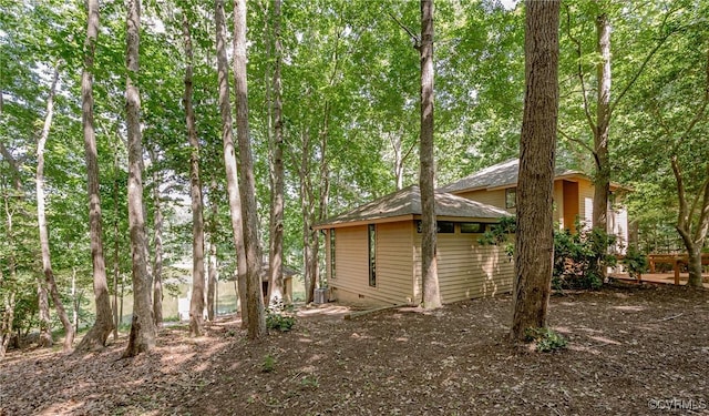 941 Wilton Coves Dr, Hartfield, VA 23071 - rear view of house with crawl space