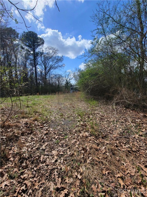 922 Skipjack Rd, Sandy Point, VA 22488 - photo 10