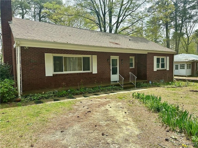 2919 Park Dr, Petersburg, VA 23805 - single story home featuring brick siding, a chimney, and a shingled roof
