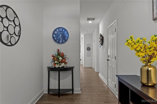 7217 Leire Ln, Chesterfield, VA 23832 - corridor featuring wood finished floors and baseboards