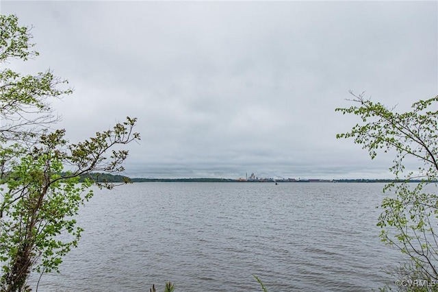 240 Lighthouse Pointe, North Prince George, VA 23860 - water view