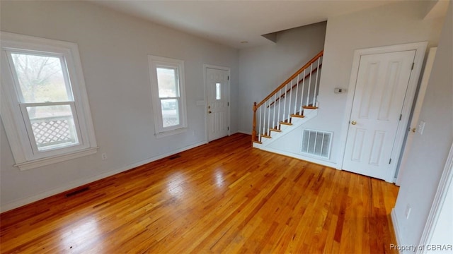 7935 Laura Ann Ln, Hayes, VA 23072 - photo 5