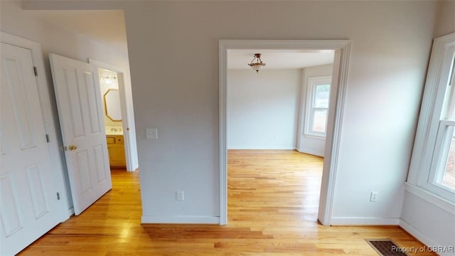 7935 Laura Ann Ln, Hayes, VA 23072 - photo 8