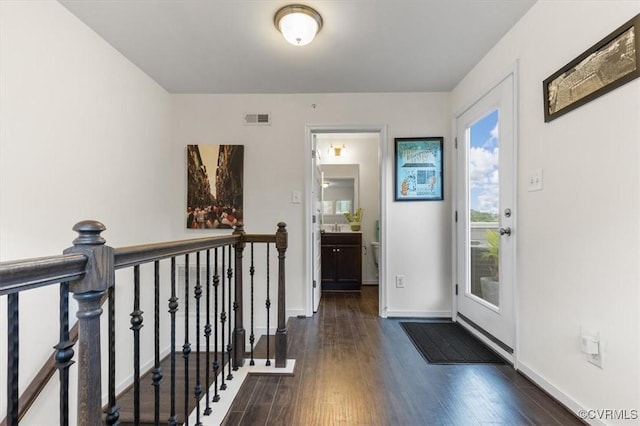5007 Old Main St, Henrico, VA 23231 - entrance foyer featuring dark wood-style flooring and baseboards