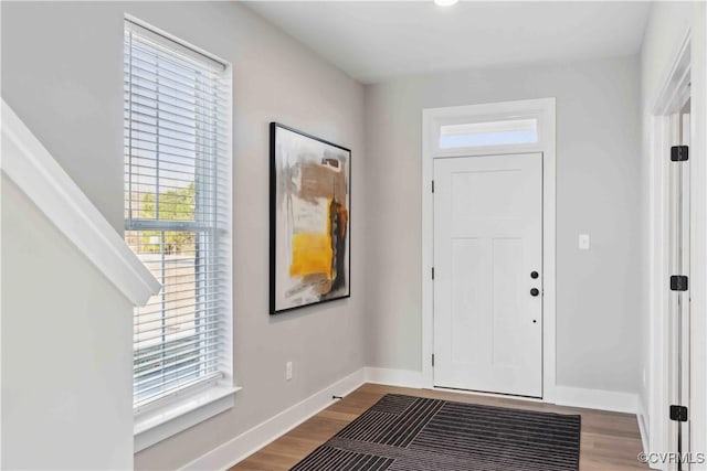 15319 Sunray Way, Chesterfield, VA 23832 - entrance foyer featuring wood finished floors and baseboards
