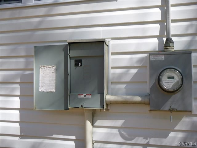 609 Nottoway Ave, Blackstone, VA 23824 - view of utilities