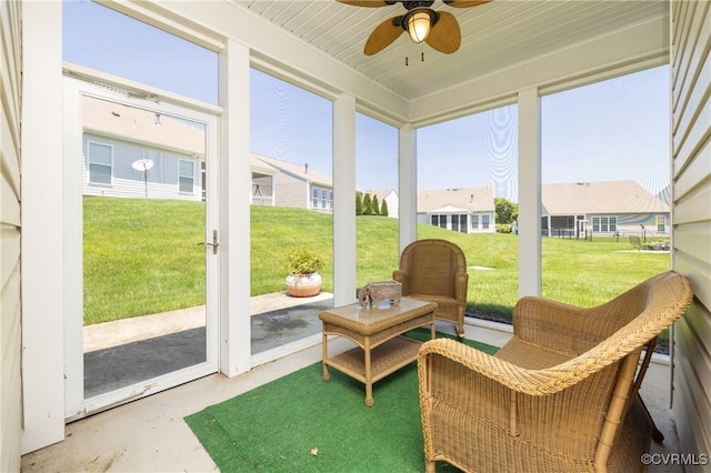 7516 Shadow Lands Ct, Mechanicsville, VA 23111 - sunroom with a ceiling fan