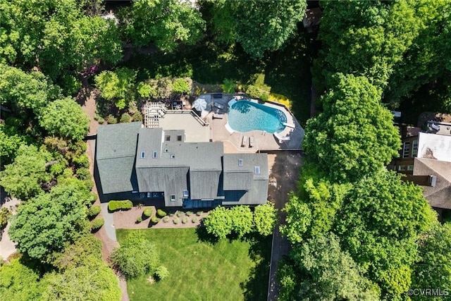 3 Welwyn Pl, Henrico, VA 23229 - drone / aerial view of a pool area and a tree filled landscape