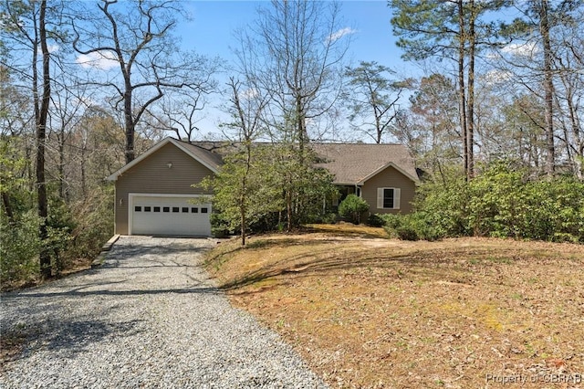 637 Mallard Bay Dr, Heathsville, VA 22473 - single story home featuring gravel driveway and an attached garage