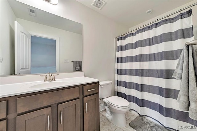 6177 Bowline Ln, Richmond, VA 23234 - full bathroom featuring tile patterned flooring, vanity, and curtained shower