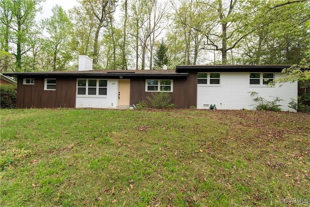 233 Christopher Wren Rd, Williamsburg, VA 23185 - ranch-style home featuring a chimney and a front lawn