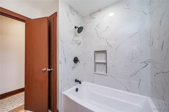 6631 Rural Point Rd, Mechanicsville, VA 23116 - bathroom with shower / bathtub combination