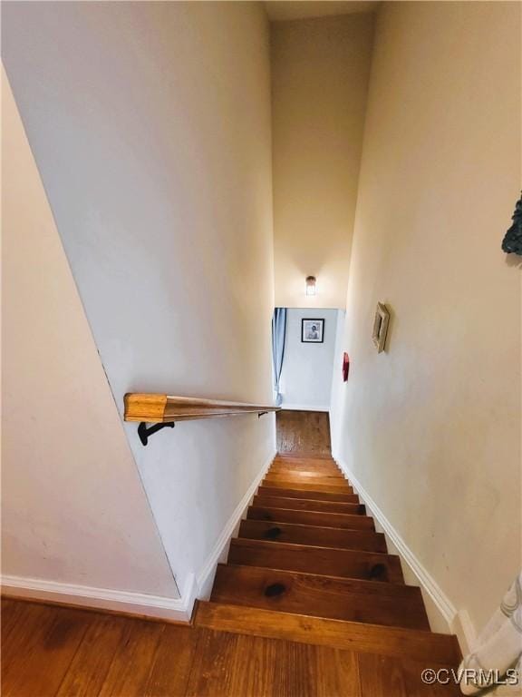 640 Coniston Manor Dr, Gordonsville, VA 22942 - stairs featuring wood-type flooring and baseboards