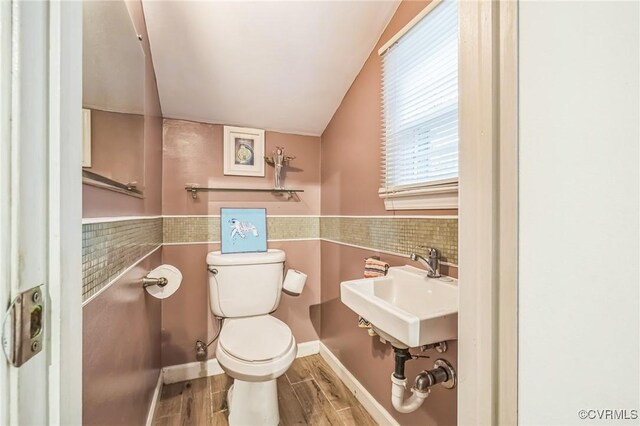 115 Mistletoe, Newport News, VA 23606 - photo 23