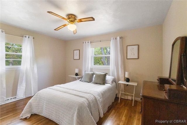 16 Lakeview Dr, Newport News, VA 23602 - bedroom with a ceiling fan and wood finished floors