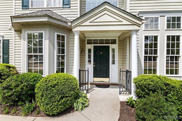 view of exterior entry