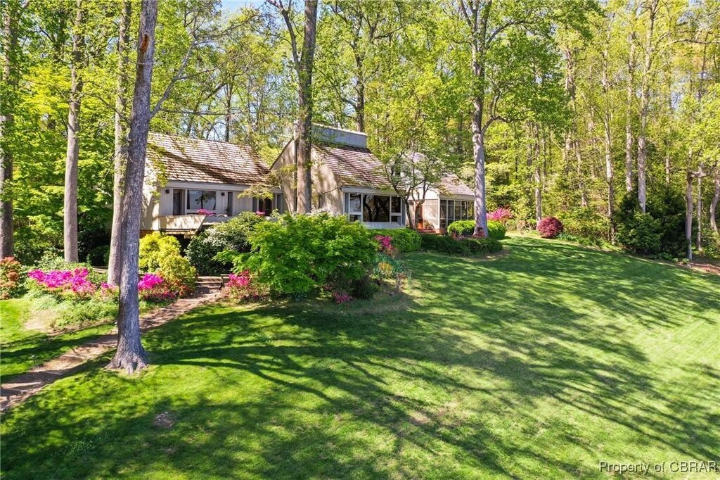 1363 Wilton Creek Rd, Hartfield, VA 23071 - view of yard