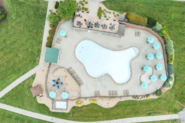 birds eye view of property