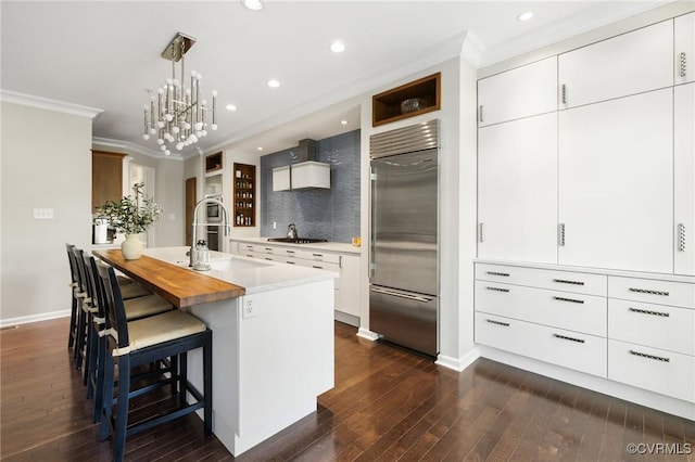 3702 Maher Mnr, Glen Allen, VA 23060 - kitchen featuring stainless steel built in refrigerator, crown molding, gas stovetop, light countertops, and recessed lighting