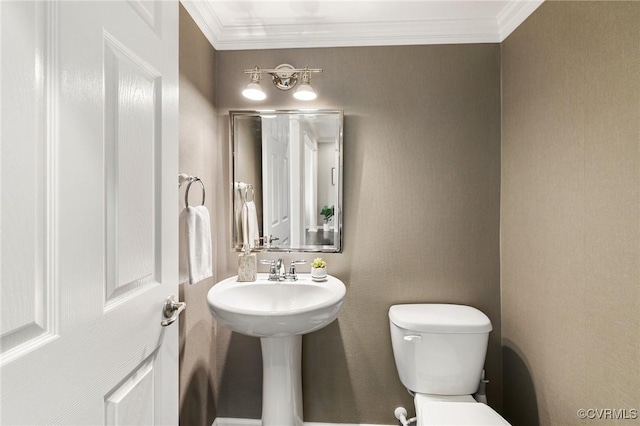 3702 Maher Mnr, Glen Allen, VA 23060 - half bath featuring toilet and crown molding