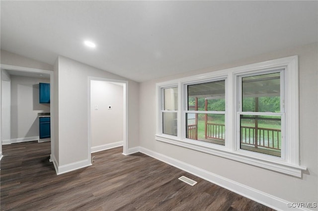 1190 Richwine Dr, Yorktown, VA 23185 - photo 11