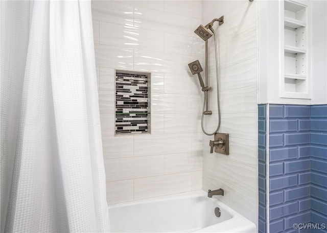 full bath with shower / bath combination with curtain