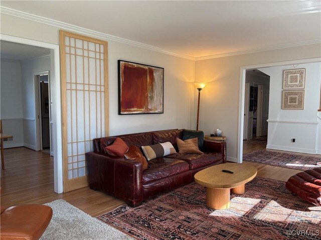 331 Harwick, North Chesterfield, VA 23236 - living area featuring baseboards, ornamental molding, and wood finished floors