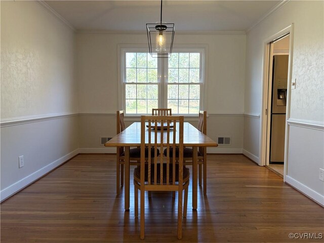 331 Harwick, North Chesterfield, VA 23236 - dining space featuring baseboards, ornamental molding, wood finished floors, and visible vents