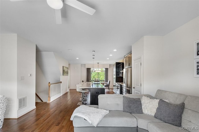 10925 Parkshire Ln, Henrico, VA 23233 - living room featuring dark wood-style flooring, ceiling fan, recessed lighting, and baseboards
