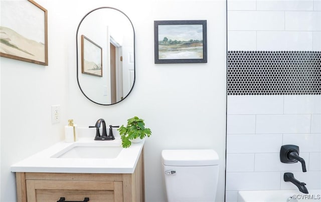 6 S Rowland St, Richmond, VA 23220 - full bath featuring vanity,  shower combination, and toilet