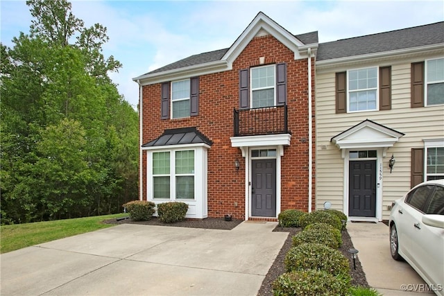 multi unit property featuring brick siding