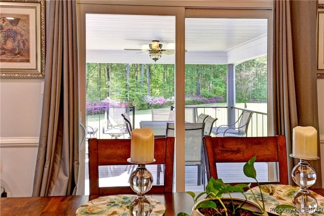 dining area featuring a ceiling fan