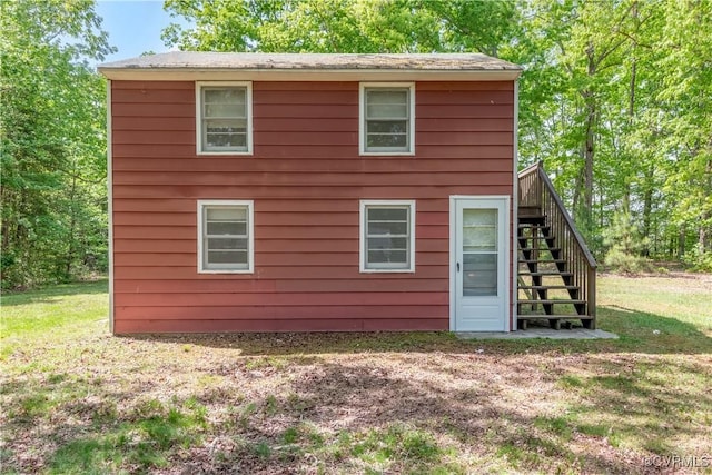 8000 N Courthouse Rd, New Kent, VA 23124 - rear view of house with stairway and a yard