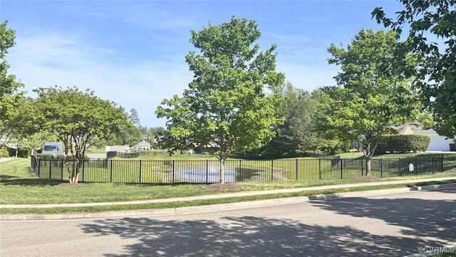 7208 Cornus Ave, Chesterfield, VA 23832 - view of property's community featuring a yard and fence