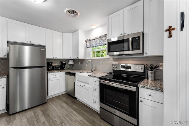 905 Wakefield Ave, Tappahannock, VA 22560 - photo 22