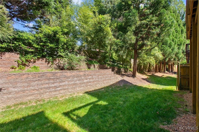 view of yard featuring fence