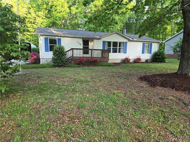116 Sycamore Ct, Bracey, VA 23919 - manufactured / mobile home with a front yard, a deck, and crawl space