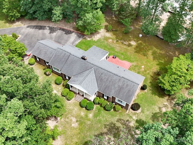 1735 Old Powhatan Ests, Powhatan, VA 23139 - aerial view of property and surrounding area featuring a tree filled landscape