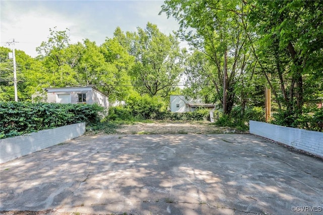 2014 Dinwiddie Ave, Richmond, VA 23224 - view of patio / terrace