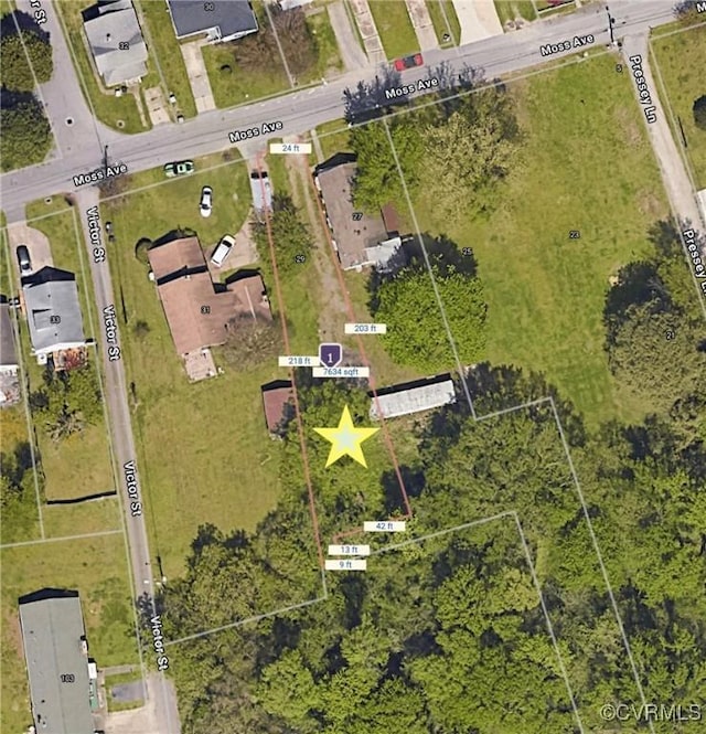 29 Moss Ave, Hampton, VA 23669