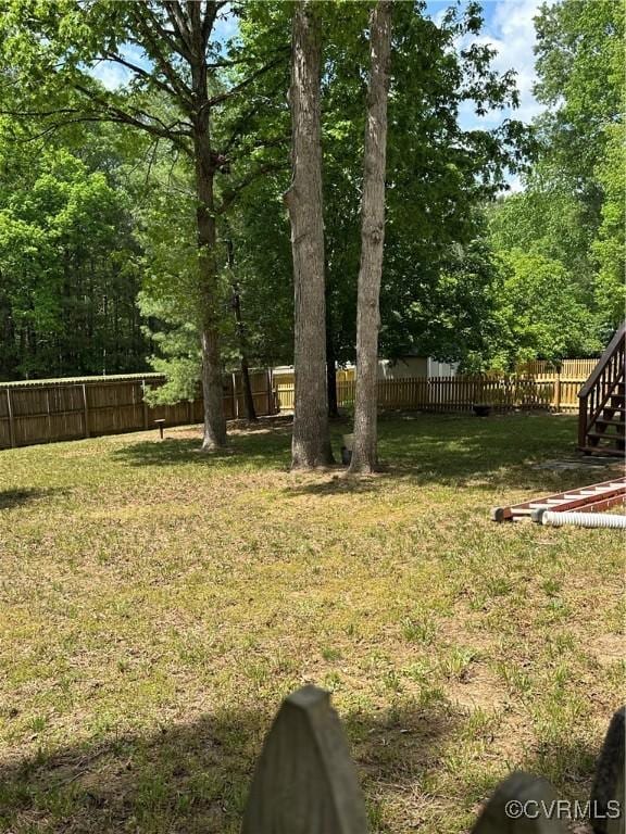 1916 Boardman Ln, Henrico, VA 23238 - view of yard