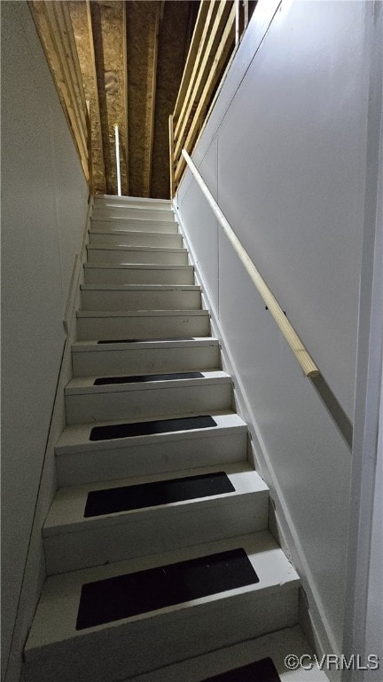 1916 Boardman Ln, Henrico, VA 23238 - view of stairway