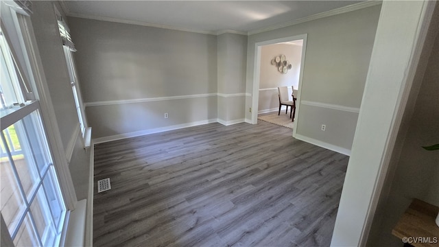 1916 Boardman Ln, Henrico, VA 23238 - empty room featuring dark wood-style floors, crown molding, and baseboards