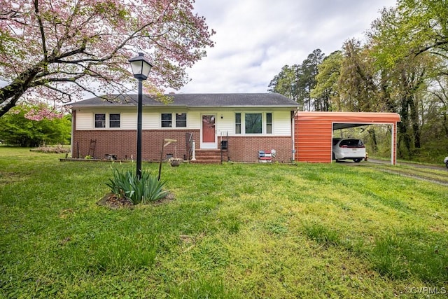 400 E California Ave, Crewe, VA 23930 - ranch-style home featuring entry steps, a carport, a front lawn, and brick siding