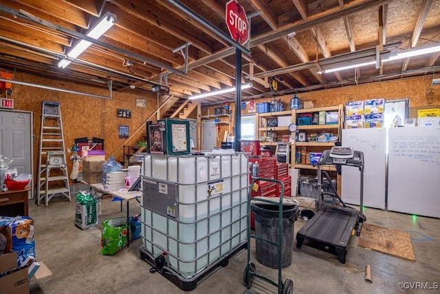 400 E California Ave, Crewe, VA 23930 - below grade area with stairway