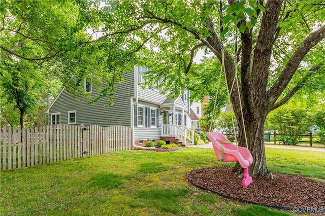 view of yard featuring fence