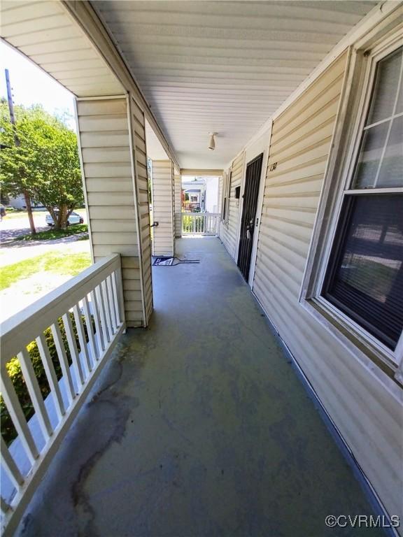 130 Elm St, Petersburg, VA 23803 - view of porch